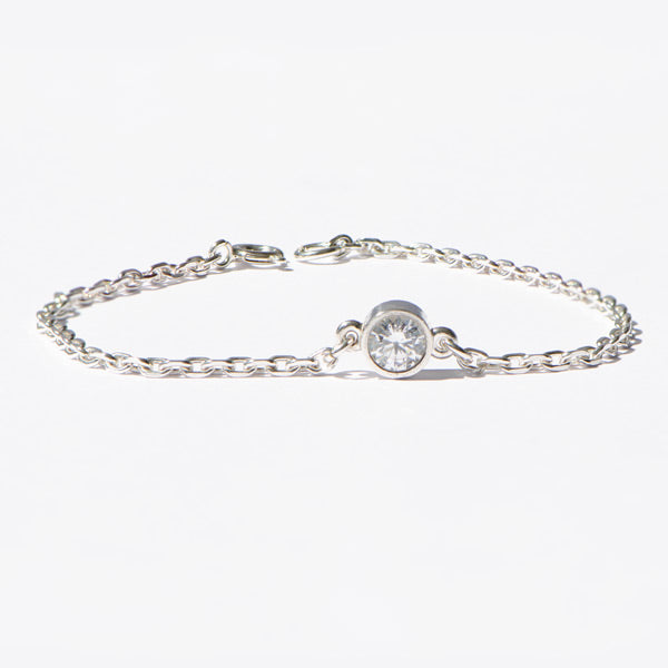 Pulsera Cadena Punto de Luz Plata