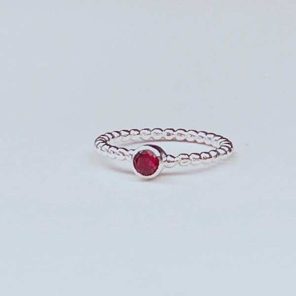 Anillo Bolitas Circón Rojo Granate - Unicus Joyas