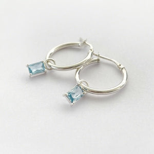 Argollas de Plata 950 y Engaste de Grifas Circón Baguette de Color - Unicus Joyas