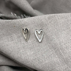 Aros Corazones Plata - Unicus Joyas