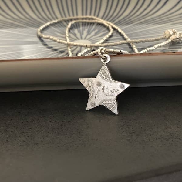 Cadena de Mostacillas Star Paisley Plata - Unicus Joyas