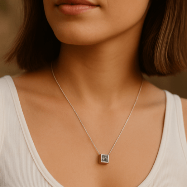 Collar Punto de Luz Plata y Circón Cuadrado - Unicus Joyas